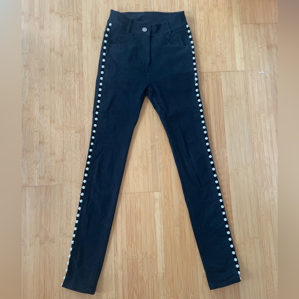 Laurence & Chico | Pearl embellished black mid-rise jeans